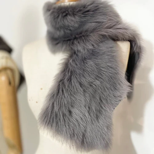 Hulahan Toscana long sheepskin  scarf
